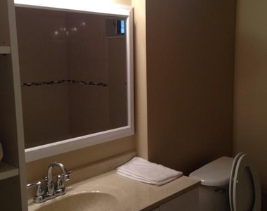 4100 N 58th Avenue - Photo Thumbnail 13