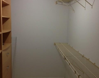 4100 N 58th Avenue - Photo Thumbnail 17