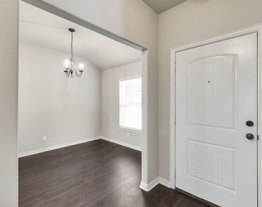 3608 Brookstone Drive - Photo Thumbnail 3