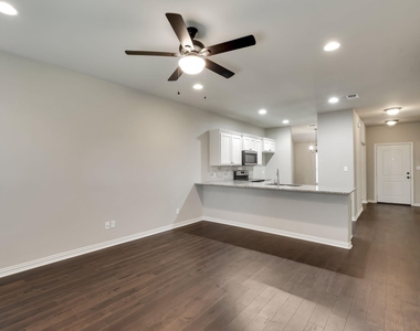 3608 Brookstone Drive - Photo Thumbnail 11