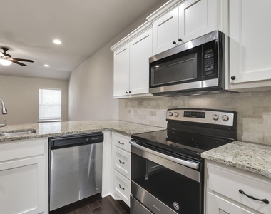 3608 Brookstone Drive - Photo Thumbnail 12