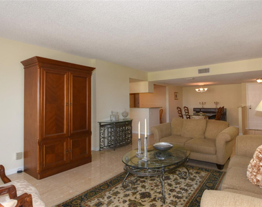 5100 N Ocean Boulevard - Photo Thumbnail 1