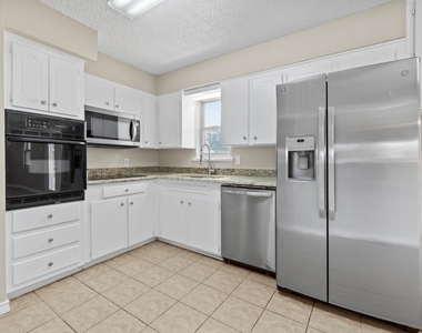 2921 Needles Street - Photo Thumbnail 9