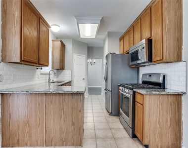 1313 Cedar Branch Drive - Photo Thumbnail 3