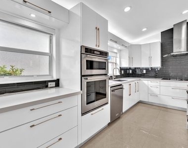 3307 Sw 49th Street - Photo Thumbnail 19