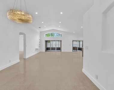 3307 Sw 49th Street - Photo Thumbnail 11