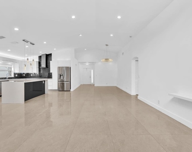 3307 Sw 49th Street - Photo Thumbnail 50