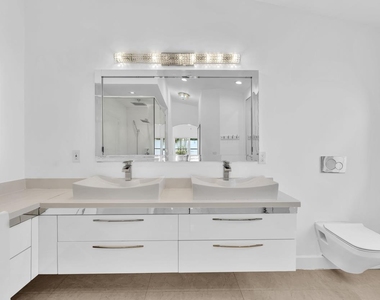 3307 Sw 49th Street - Photo Thumbnail 38