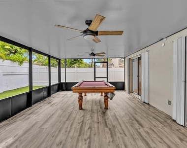 3307 Sw 49th Street - Photo Thumbnail 45