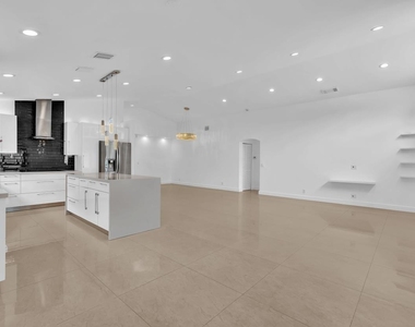 3307 Sw 49th Street - Photo Thumbnail 28