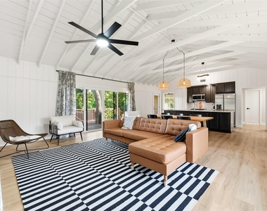 52 Jacqueline Lane - Photo Thumbnail 6