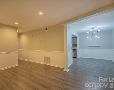 7908 Horse Chestnut Lane - Photo Thumbnail 3