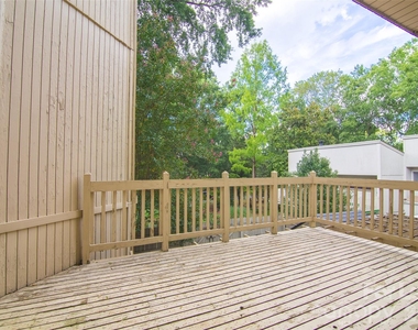 7908 Horse Chestnut Lane - Photo Thumbnail 14