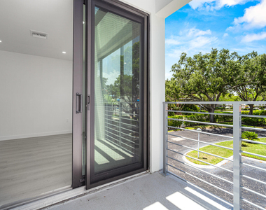 702 Cypress Grove Drive - Photo Thumbnail 28