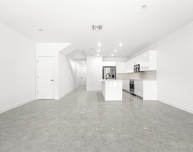 702 Cypress Grove Drive - Photo Thumbnail 15