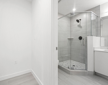 702 Cypress Grove Drive - Photo Thumbnail 24