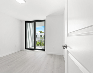 702 Cypress Grove Drive - Photo Thumbnail 33
