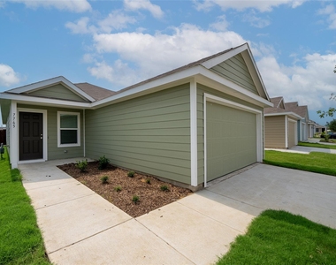 7765 Ruellia Road - Photo Thumbnail 3