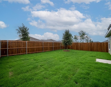 7765 Ruellia Road - Photo Thumbnail 28