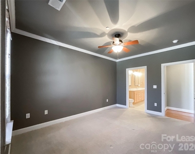 518 Clarice Avenue - Photo Thumbnail 25