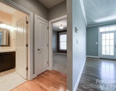 518 Clarice Avenue - Photo Thumbnail 20
