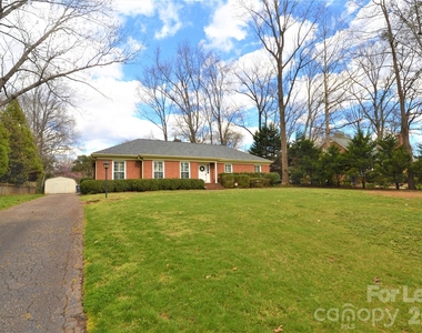 2409 Huntingtowne Farms Lane - Photo Thumbnail 2
