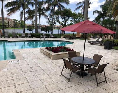4190 San Marino Boulevard - Photo Thumbnail 9