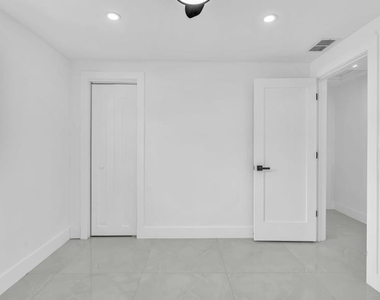 4156 Sw 49th Court - Photo Thumbnail 32