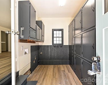 5121 Farm Pond Lane - Photo Thumbnail 20
