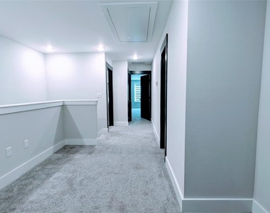 1602 Palladio Loop - Photo Thumbnail 12