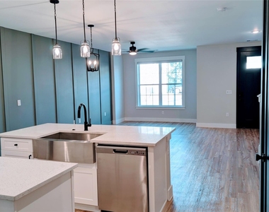 1602 Palladio Loop - Photo Thumbnail 7