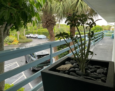 11000 S Ocean Drive - Photo Thumbnail 38