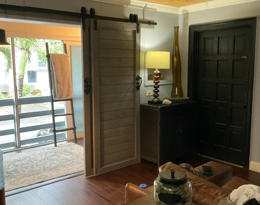 11000 S Ocean Drive - Photo Thumbnail 2