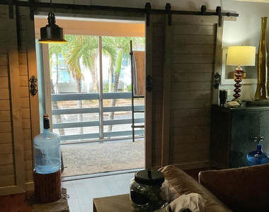 11000 S Ocean Drive - Photo Thumbnail 18