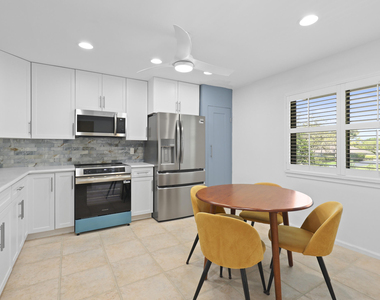 5172 Se Club Way - Photo Thumbnail 6