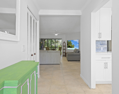 5172 Se Club Way - Photo Thumbnail 32