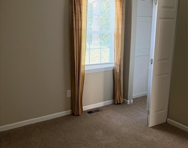 11117 Park Road - Photo Thumbnail 18