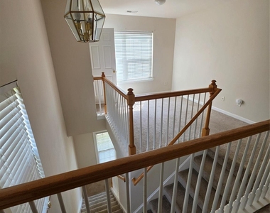15542 Stronvar House Lane - Photo Thumbnail 7