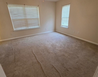 15542 Stronvar House Lane - Photo Thumbnail 14
