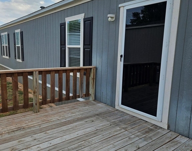 6501 W Hwy 199 - Photo Thumbnail 20