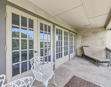 8560 Park Lane - Photo Thumbnail 16