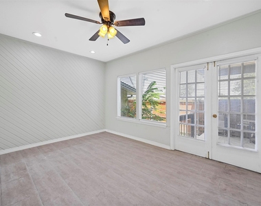 8560 Park Lane - Photo Thumbnail 12