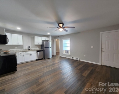 161 Cannon Avenue Nw - Photo Thumbnail 4