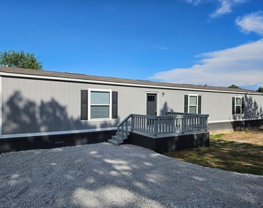 6501 W Hwy 199 - Photo Thumbnail 17