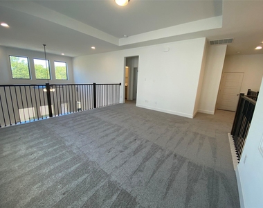 1624 Bulls Eye Road - Photo Thumbnail 11