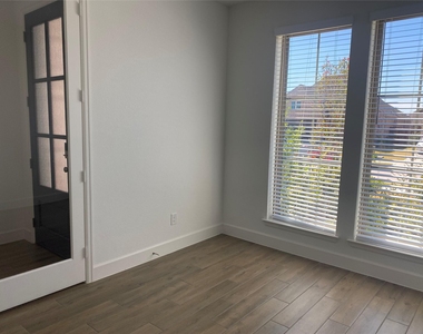1624 Bulls Eye Road - Photo Thumbnail 20