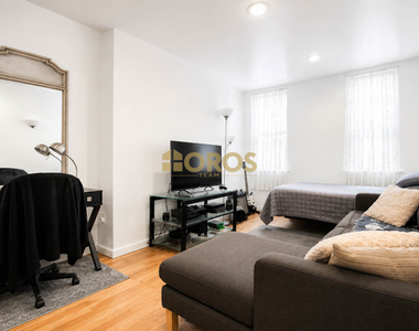 236 East 7th Street - Photo Thumbnail 2