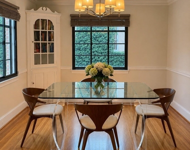 1221 S Kings Drive - Photo Thumbnail 6