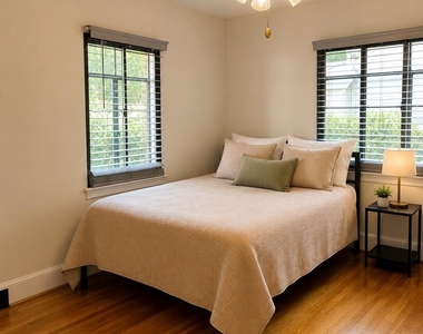 1221 S Kings Drive - Photo Thumbnail 8