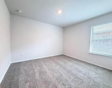 629 Dunham Road - Photo Thumbnail 14